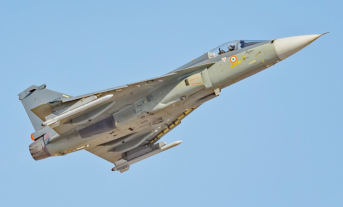 Jet Tejas flying in the sky